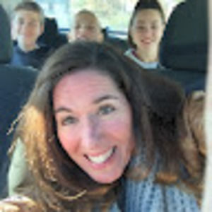 Meet your Posher, Jennifer